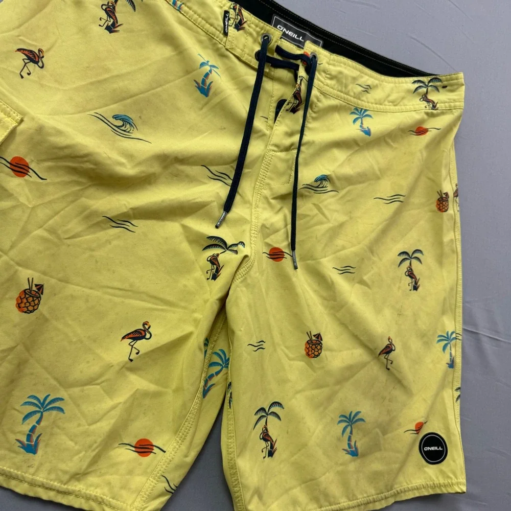 ONeill Mens Yellow Tropical Flamingo‎ Palm Tree Board Shorts Size 36 Swim Trunks